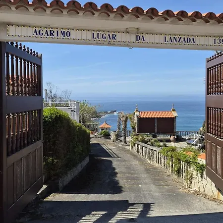 Дом отдыха Casa En Primera Linea De Playa De Fontenla Санхенхо