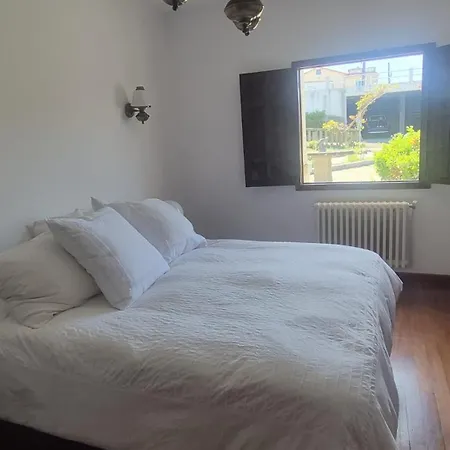 Casa En Primera Linea De Playa De Fontenla *